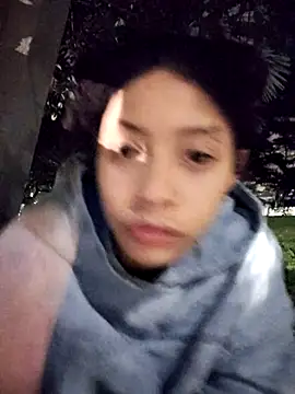 Snapshot of Joe_And_Emma chatting on 12, 9, 2025 Joe And Emma online show from 12, 9, 2025