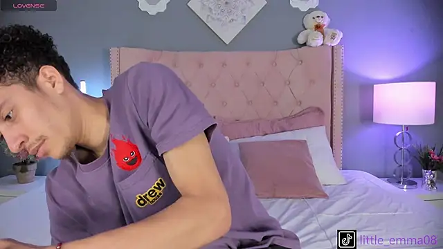 Snapshot of Joe_And_Emma chatting on 2, 10, 2025 Joe And Emma online show from 2, 10, 2025