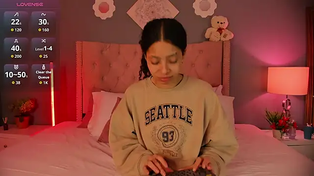 Snapshot of Joe_And_Emma chatting on 22, 11, 2025 Joe And Emma online show from 22, 11, 2025