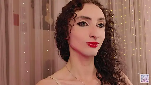 Snapshot of Queen_of_tease chatting on 16, 10, 2025 Queen of tease online show from 16, 10, 2025