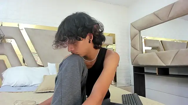 Ibratxandy online show from 15, 9, 2025