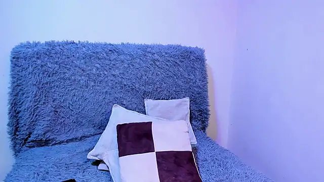  viollette  online show from 5, 12, 2025