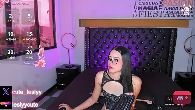 lesly cutee online show from 24, 9, 2025