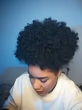 Snapshot of Maaaar_ chatting on 18, 10, 2025 Maaaar online show from 18, 10, 2025