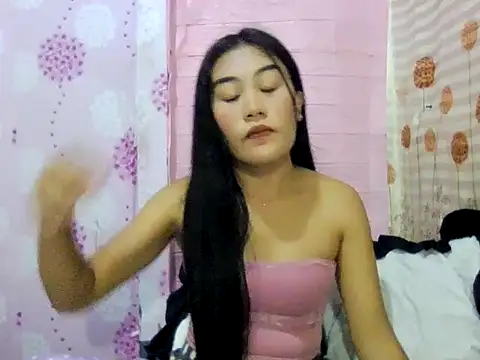 Snapshot of YourWildestDoll chatting on 21, 12, 2025 YourWildestDoll online show from 21, 12, 2025