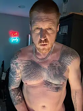 Snapshot of CloudyKingG chatting on 30, 4, 2026 CloudyKingG online show from 30, 4, 2026