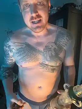 Snapshot of CloudyKingG chatting on 6, 6, 2026 CloudyKingG online show from 6, 6, 2026