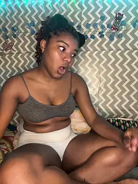 Snapshot of chocolatito-ho chatting on 28, 10, 2025 chocolatito-ho online show from 28, 10, 2025