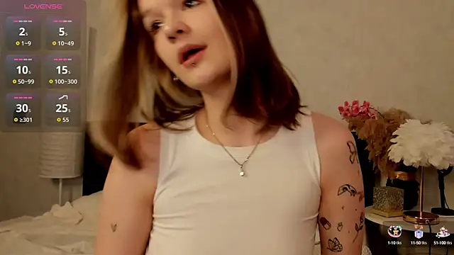 Snapshot of Kati_Li chatting on 19, 9, 2025 Kati Li online show from 19, 9, 2025