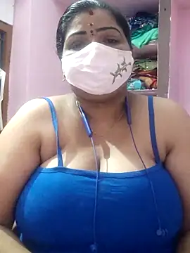 Snapshot of lathikaqueentamil chatting on 15, 11, 2025 lathikaqueentamil online show from 15, 11, 2025