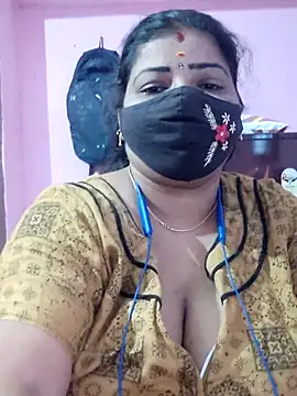 Snapshot of lathikaqueentamil chatting on 23, 11, 2025 lathikaqueentamil online show from 23, 11, 2025