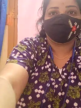 Snapshot of lathikaqueentamil chatting on 23, 11, 2025 lathikaqueentamil online show from 23, 11, 2025