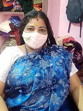 Snapshot of lathikaqueentamil chatting on 25, 11, 2025 lathikaqueentamil online show from 25, 11, 2025