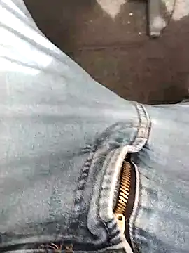 Snapshot of Ajayy01 chatting on 11, 9, 2025 Ajayy01 online show from 11, 9, 2025