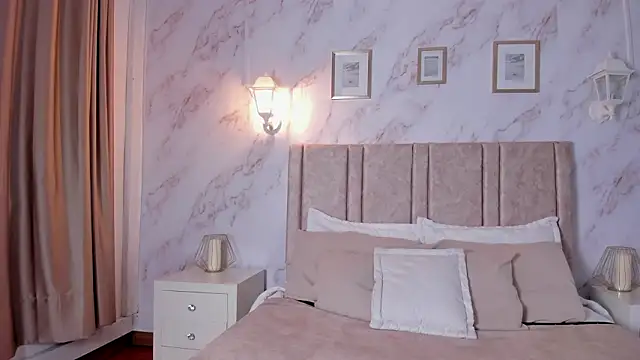 Paula And online show from 27, 2, 2026