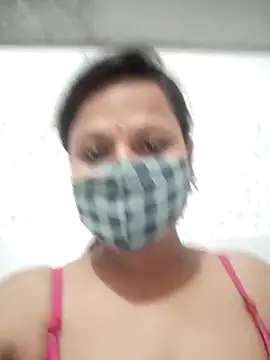 shalubhabhi69 online show from 18, 9, 2025