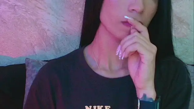 Snapshot of Dixie_grey1 chatting on 14, 11, 2025 Dixie grey1 online show from 14, 11, 2025