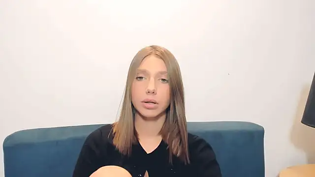 EmmaGorgeous online show from 7, 3, 2026