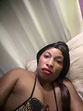 Snapshot of kinghtwalker chatting on 16, 11, 2025 kinghtwalker online show from 16, 11, 2025