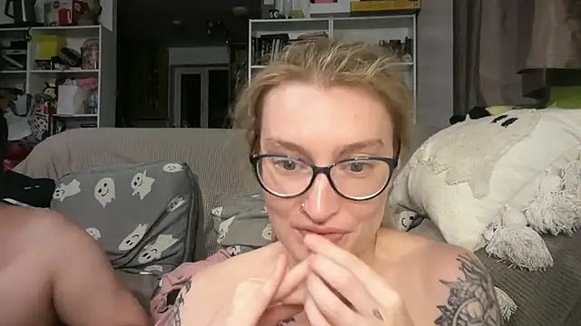 harleyblair online show from 19, 6, 2026