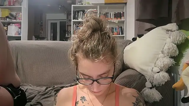 harleyblair online show from 24, 6, 2026