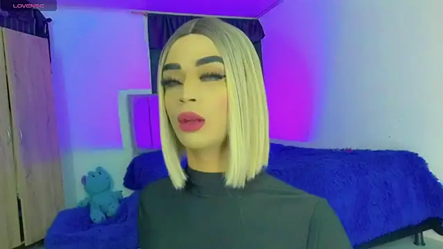 HANNAH BACKERS online show from 5, 11, 2025