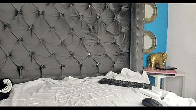 bxby dolls online show from 10, 10, 2025