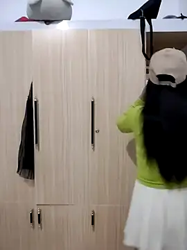 asian 2k online show from 13, 11, 2025