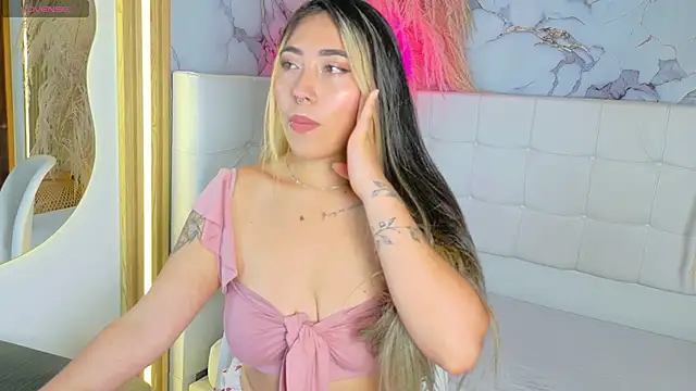 Snapshot of _ManuVeelez chatting on 21, 12, 2025 ManuVeelez online show from 21, 12, 2025