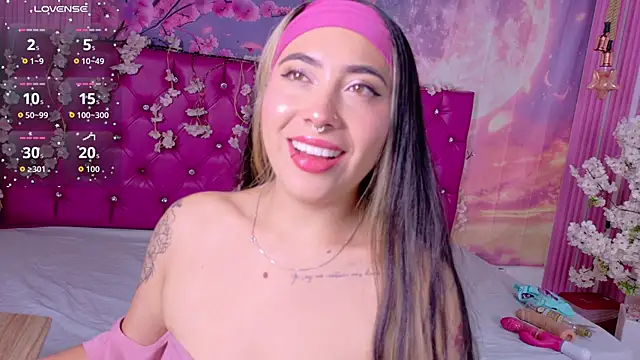 Snapshot of _ManuVeelez chatting on 7, 1, 2026 ManuVeelez online show from 7, 1, 2026