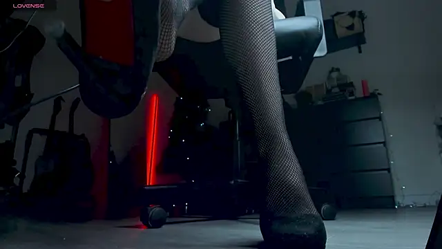 LiyaLuna online show from 16, 1, 2026