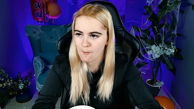 Stef Nicks online show from 26, 10, 2025