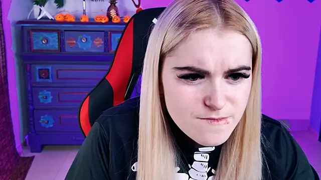 Stef Nicks online show from 30, 10, 2025