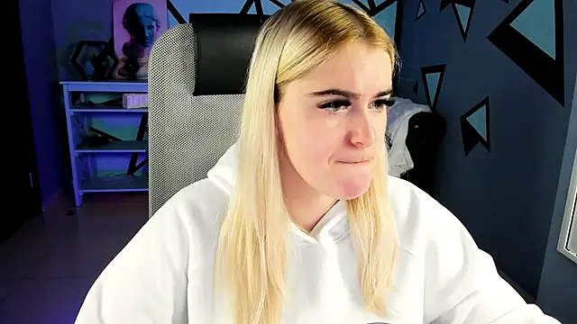 Stef Nicks online show from 9, 11, 2025