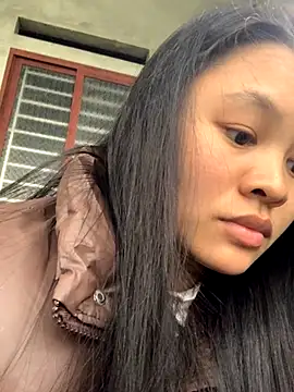 NhuFox online show from 4, 12, 2025