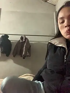 NhuFox online show from 17, 2, 2026