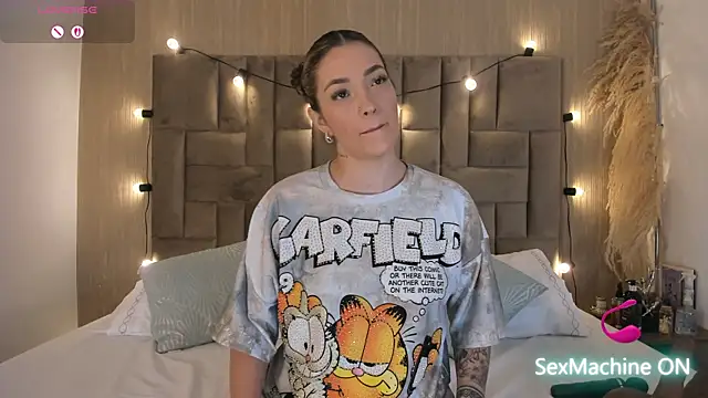 ClaradelMar online show from 12, 9, 2025