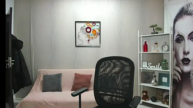 Snapshot of JaquelinLaurent chatting on 18, 2, 2026 JaquelinLaurent online show from 18, 2, 2026