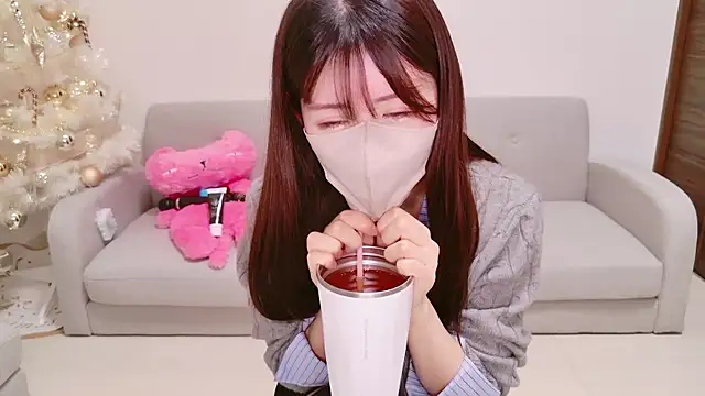 Snapshot of ena_7 chatting on 19, 12, 2025 ena 7 online show from 19, 12, 2025