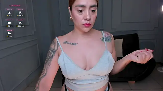 CorinaJames online show from 18, 10, 2025