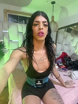 Snapshot of Lady_Dirty444 chatting on 26, 11, 2025 Lady Dirty444 online show from 26, 11, 2025