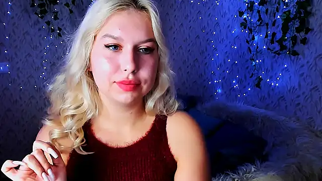 ChloeRicc online show from 12, 10, 2025