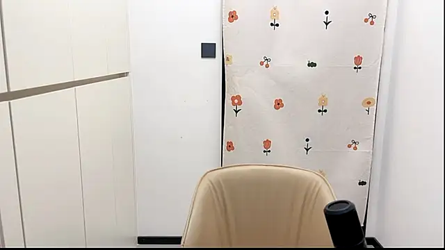 Rosalind xixi online show from 18, 10, 2025