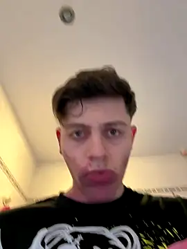 Snapshot of AmMadness chatting on 18, 12, 2025 AmMadness online show from 18, 12, 2025