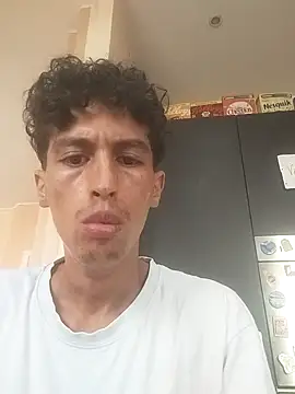 Snapshot of lusiboy96 chatting on 17, 9, 2025 lusiboy96 online show from 17, 9, 2025