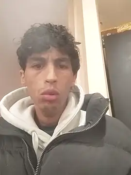 Snapshot of lusiboy96 chatting on 30, 10, 2025 lusiboy96 online show from 30, 10, 2025