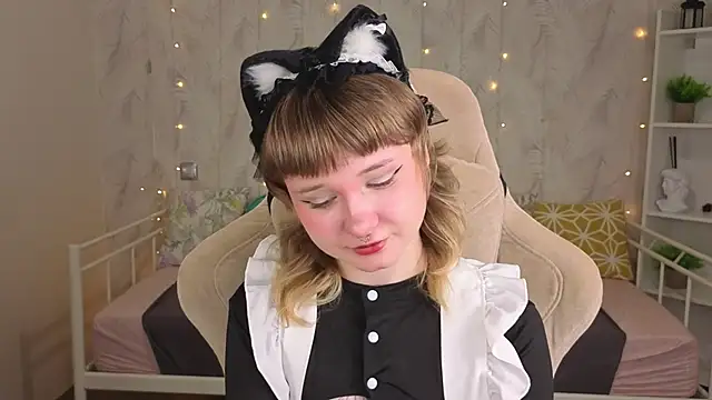 Tori Cutie online show from 5, 6, 2026