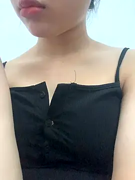 Snapshot of Nguyenha11 chatting on 20, 9, 2025 Nguyenha11 online show from 20, 9, 2025