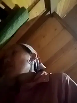 Snapshot of TinTin321 chatting on 16, 9, 2025 TinTin321 online show from 16, 9, 2025