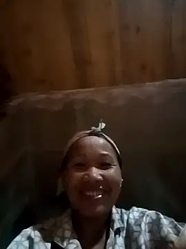 Snapshot of TinTin321 chatting on 18, 9, 2025 TinTin321 online show from 18, 9, 2025